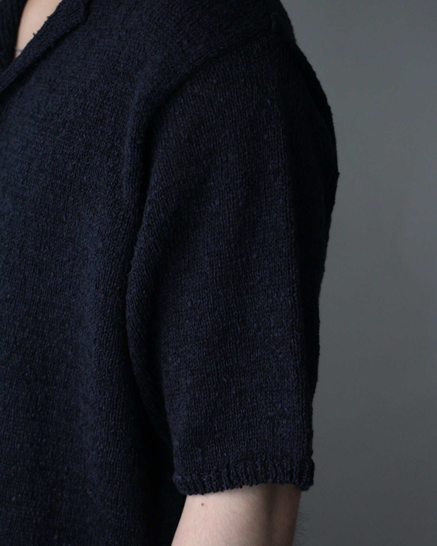 Yonetomi / GIMA SLUB MOKU KNIT S/T "NAVYx BLACK"