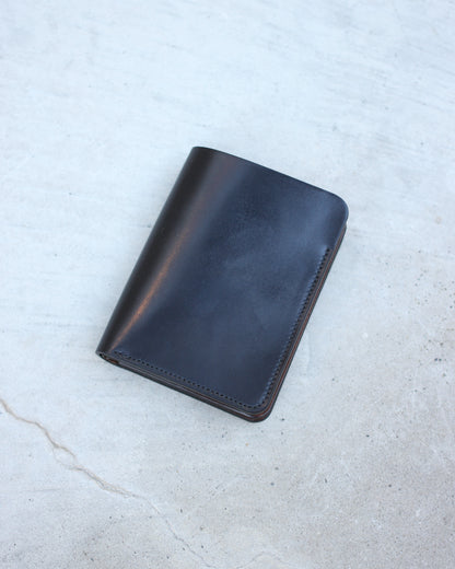 forme/Post wallet "cordovan - black"