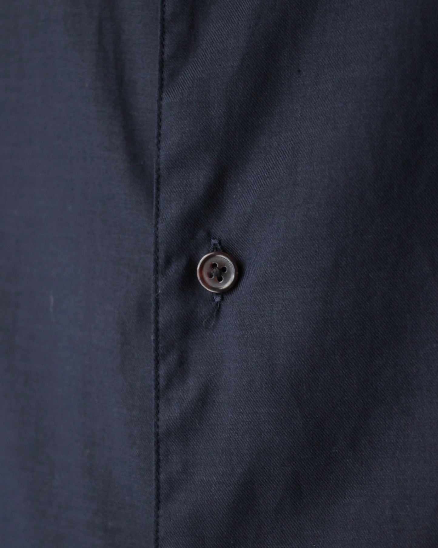 ULTERIOR/SILKY SOFT TWILL SHARK COLLAR SHIRT "NAVY"