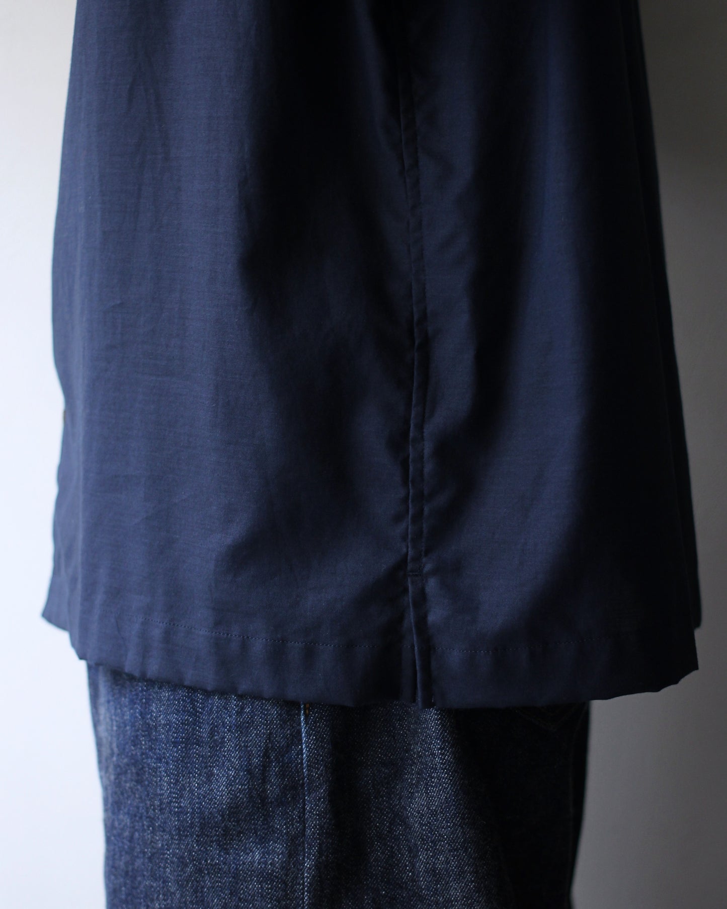 ULTERIOR/SILKY SOFT TWILL SHARK COLLAR SHIRT "NAVY"