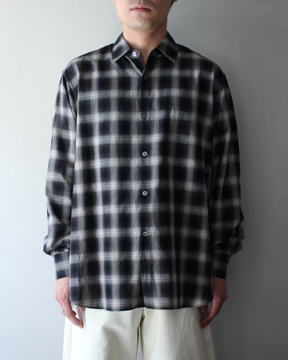 ssstein/COTTON VISCOSE OVERSIZED LS SHIRT "BLACK OMBRE"