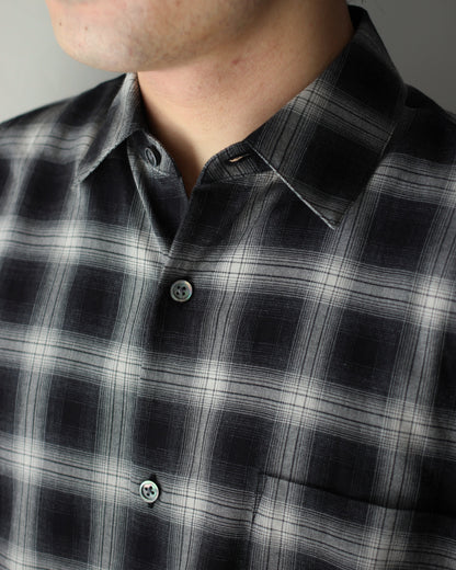 ssstein/COTTON VISCOSE OVERSIZED LS SHIRT "BLACK OMBRE"