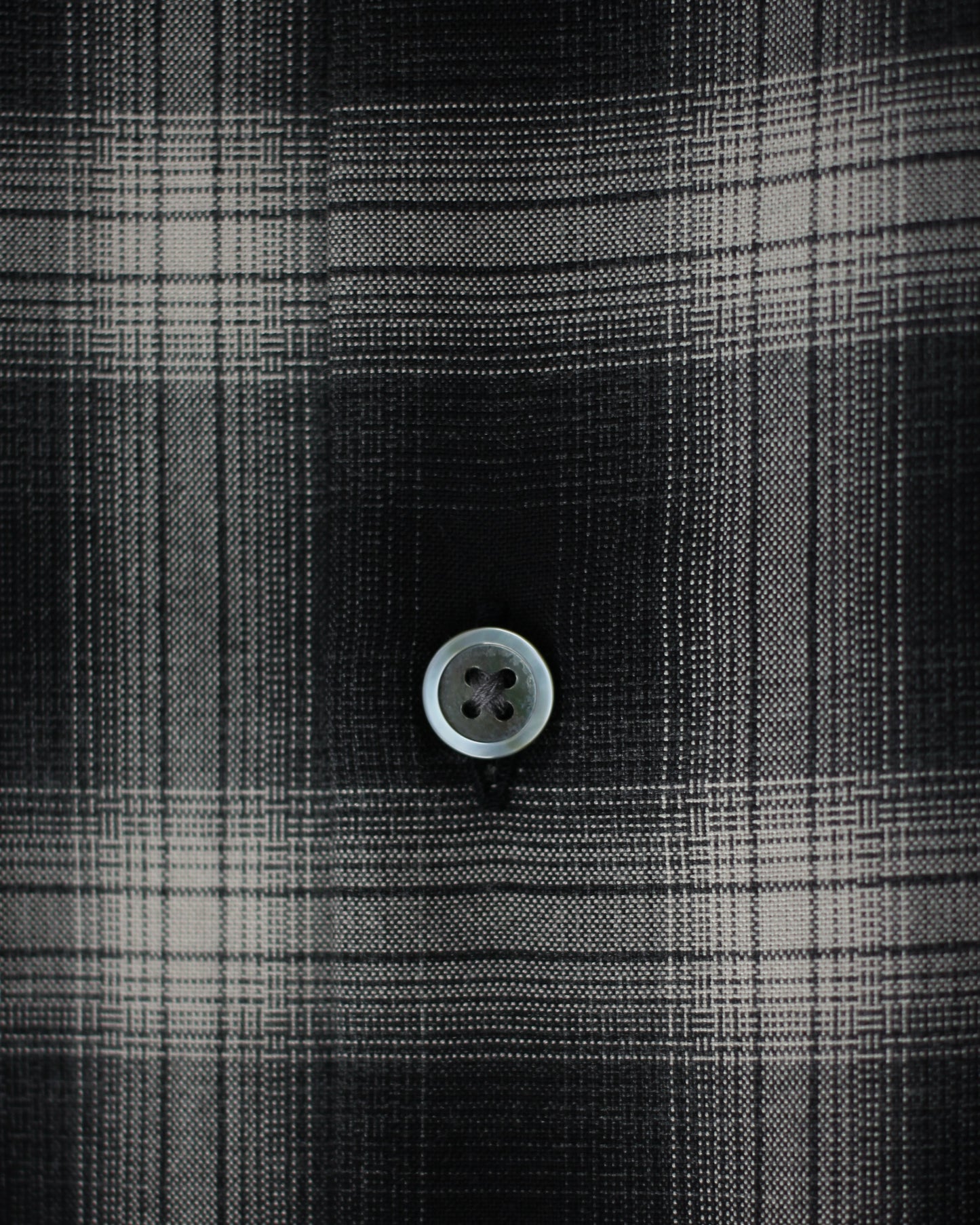 ssstein/COTTON VISCOSE OVERSIZED LS SHIRT "BLACK OMBRE"