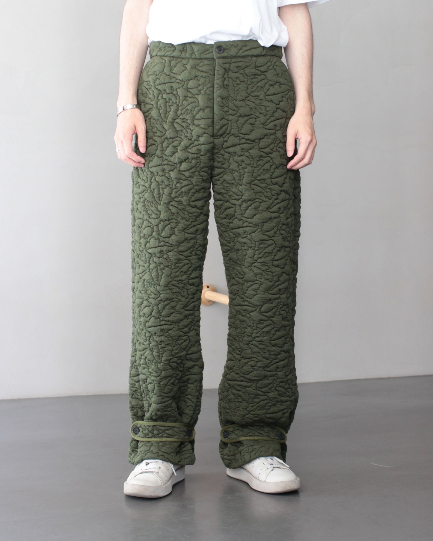 MATSUFUJI / Leaves Quilted Jacquard Trousers "OLIVE"