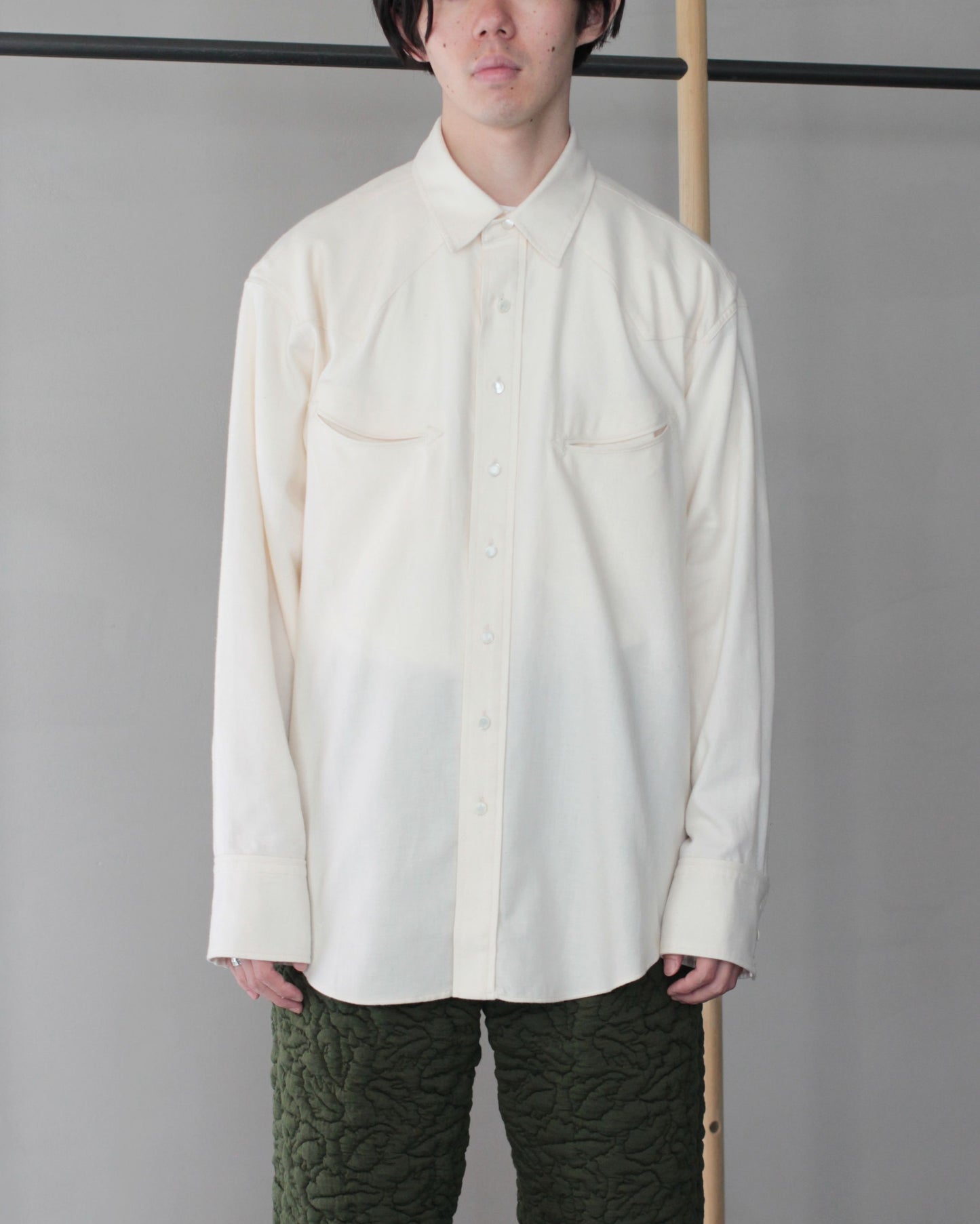 seven by seven/SMILE POCKET WESTERN SHIRTS - Unstained organic cotton - "WHITE"