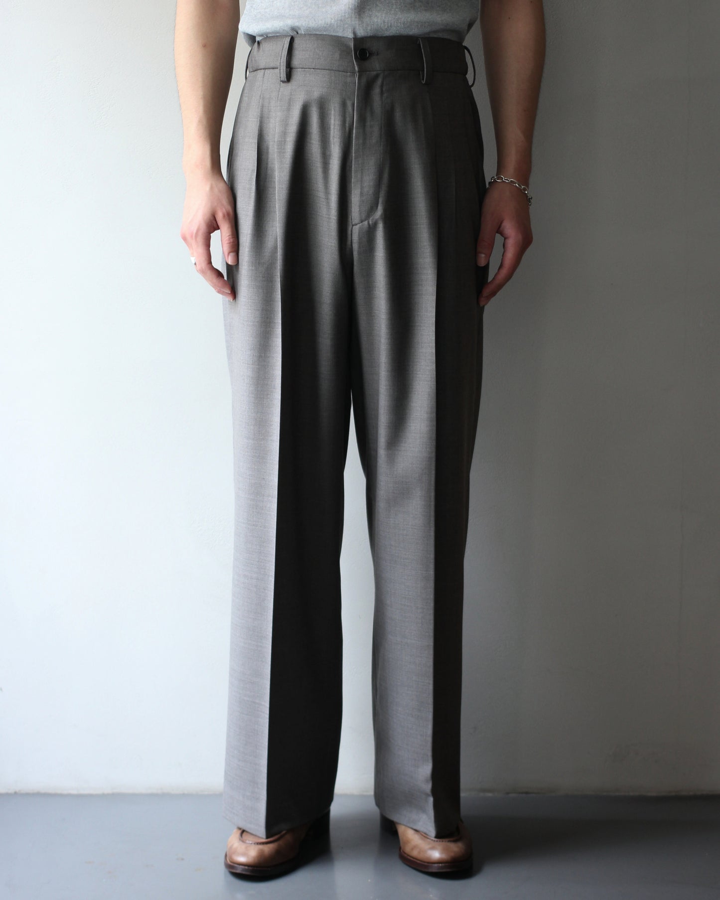 ssstein/EXTRA FINE WOOL EASY LONG WIDE TROUSERS "GREIGE"