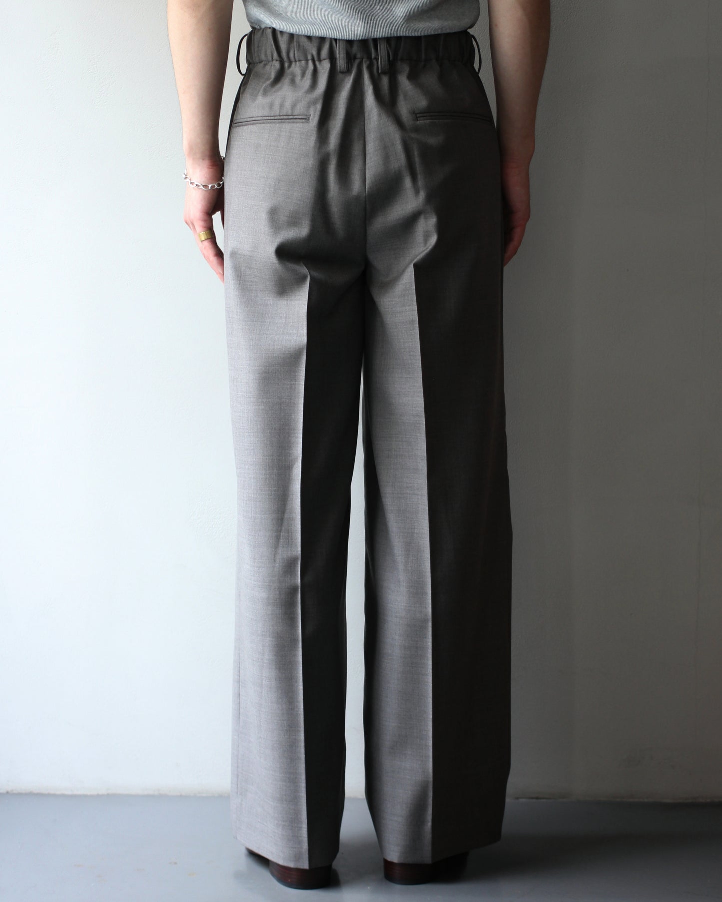 ssstein/EXTRA FINE WOOL EASY LONG WIDE TROUSERS "GREIGE"