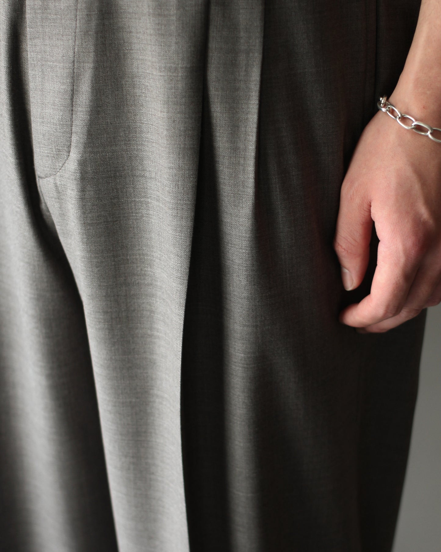 ssstein/EXTRA FINE WOOL EASY LONG WIDE TROUSERS "GREIGE"
