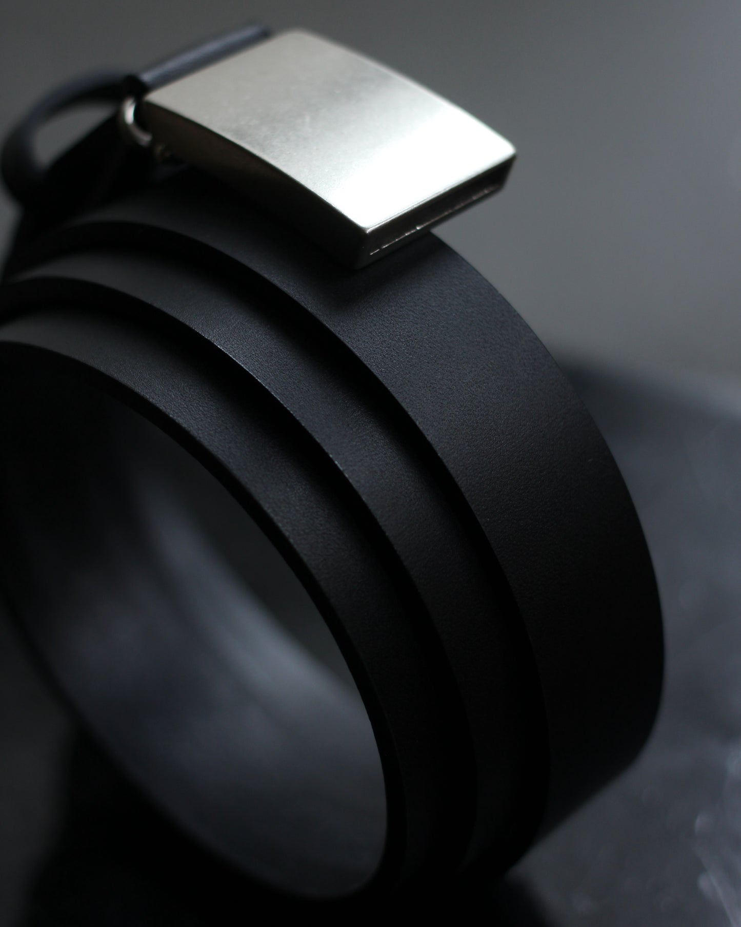 ssstein/LEATHER BELT (PLAIN BUCKLE) "BLACK"
