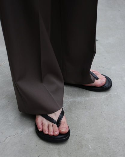 kamélia/Leather Beach Sandal "Black"