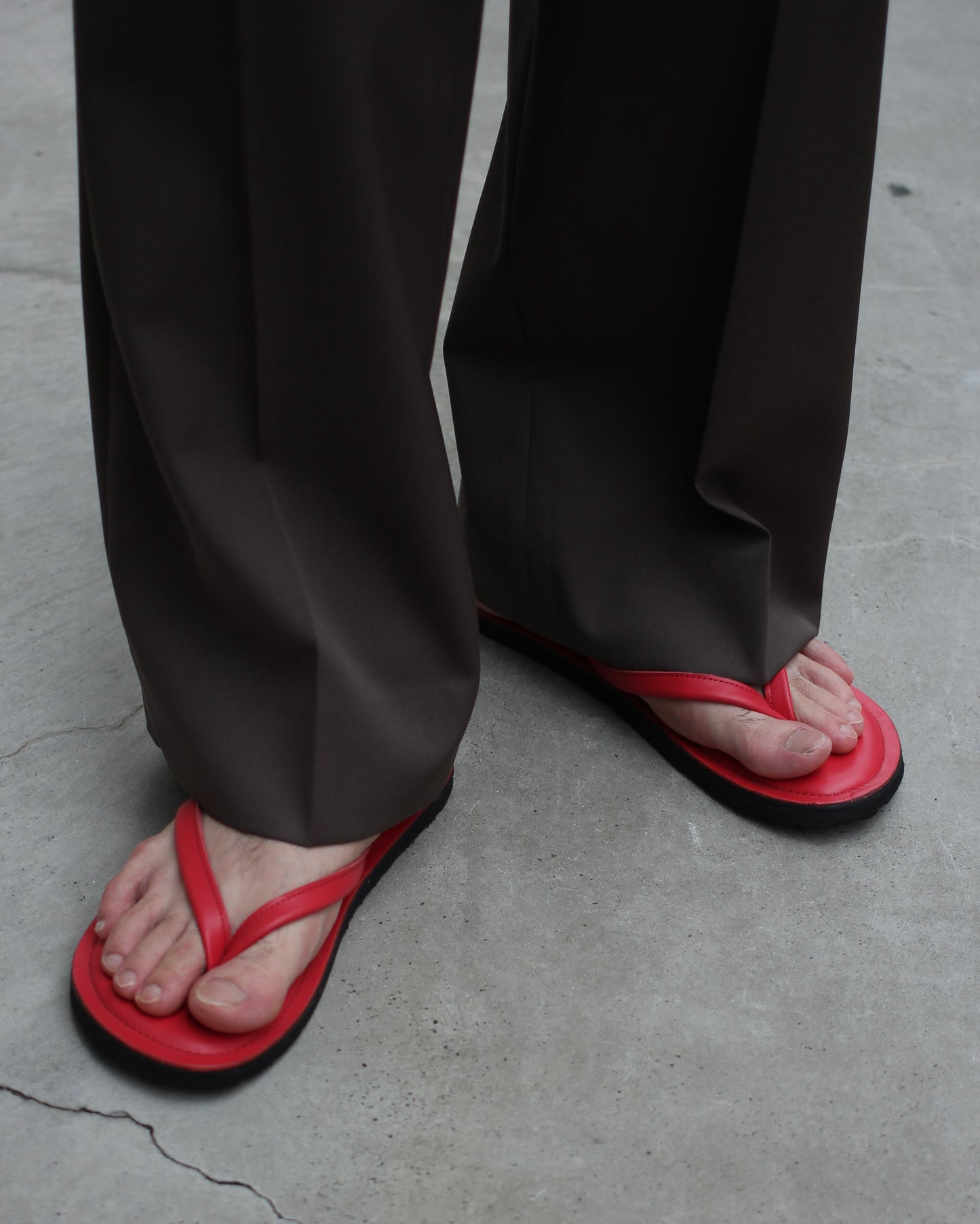 kamélia/Leather Beach Sandal "Red"