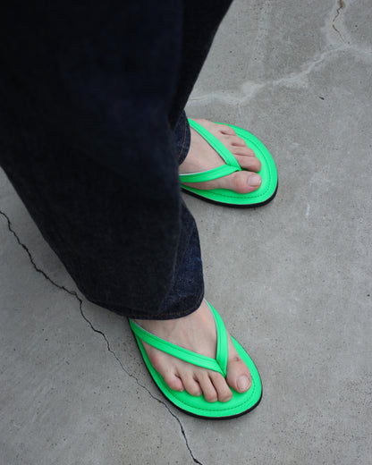 kamélia/Leather Beach Sandal "Neon green"