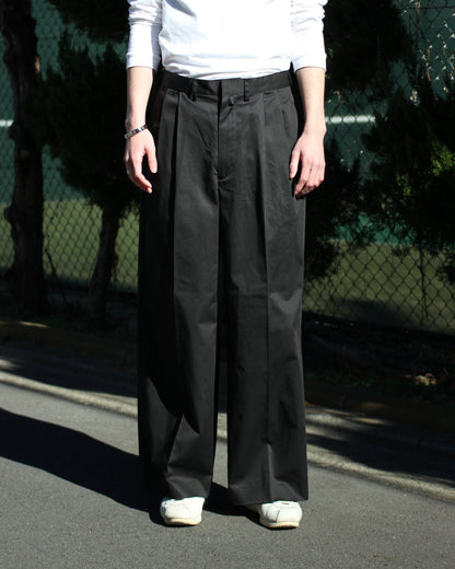 REVERBERATE/TACKED CHINO TROUSERS(STANDARD)"BLACK"