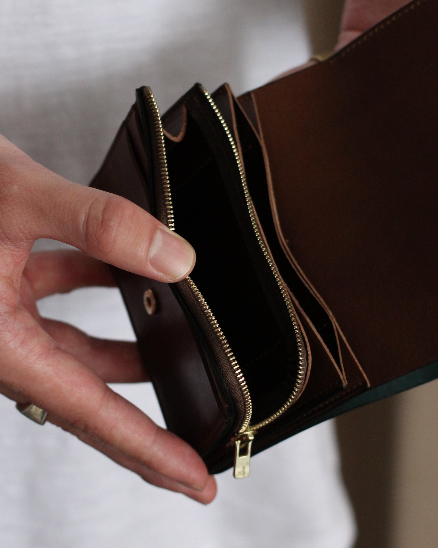 forme/Short wallet Cordovan×DOUBLE "Black×Brown"