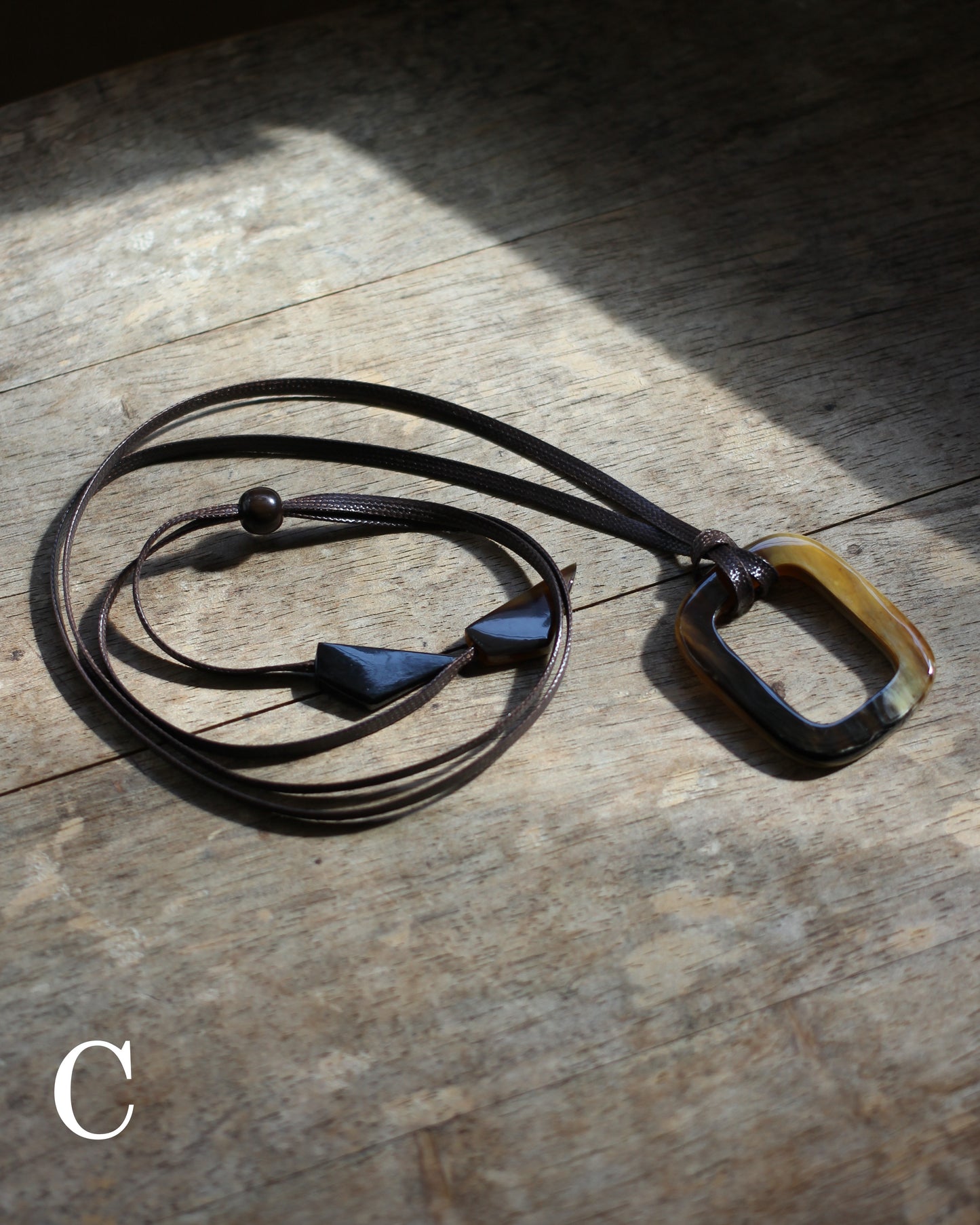 BYFK/Buffalo Horn Glasses Holder  "type 1"