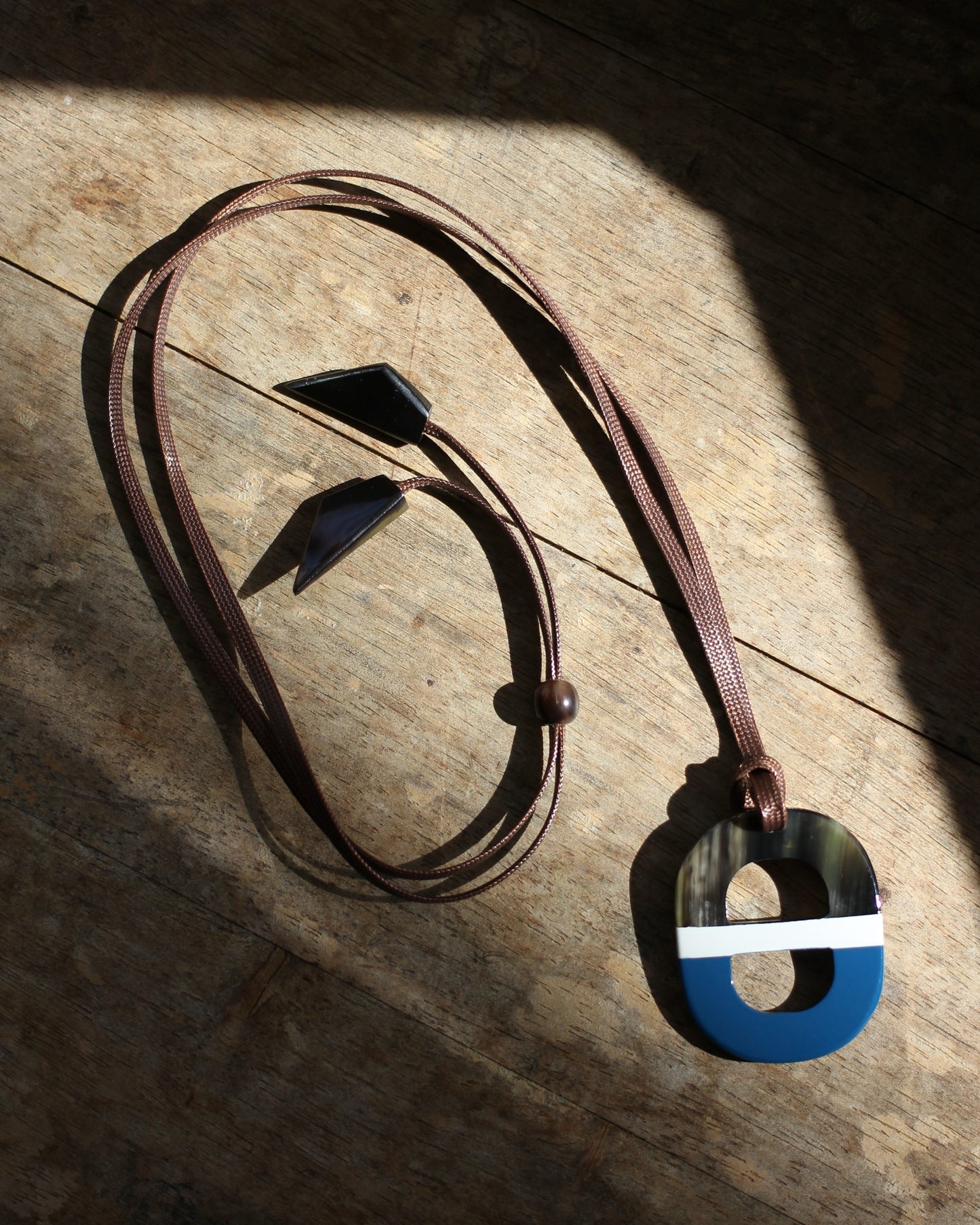 BYFK/Buffalo Horn Glasses Holder  "type 3"