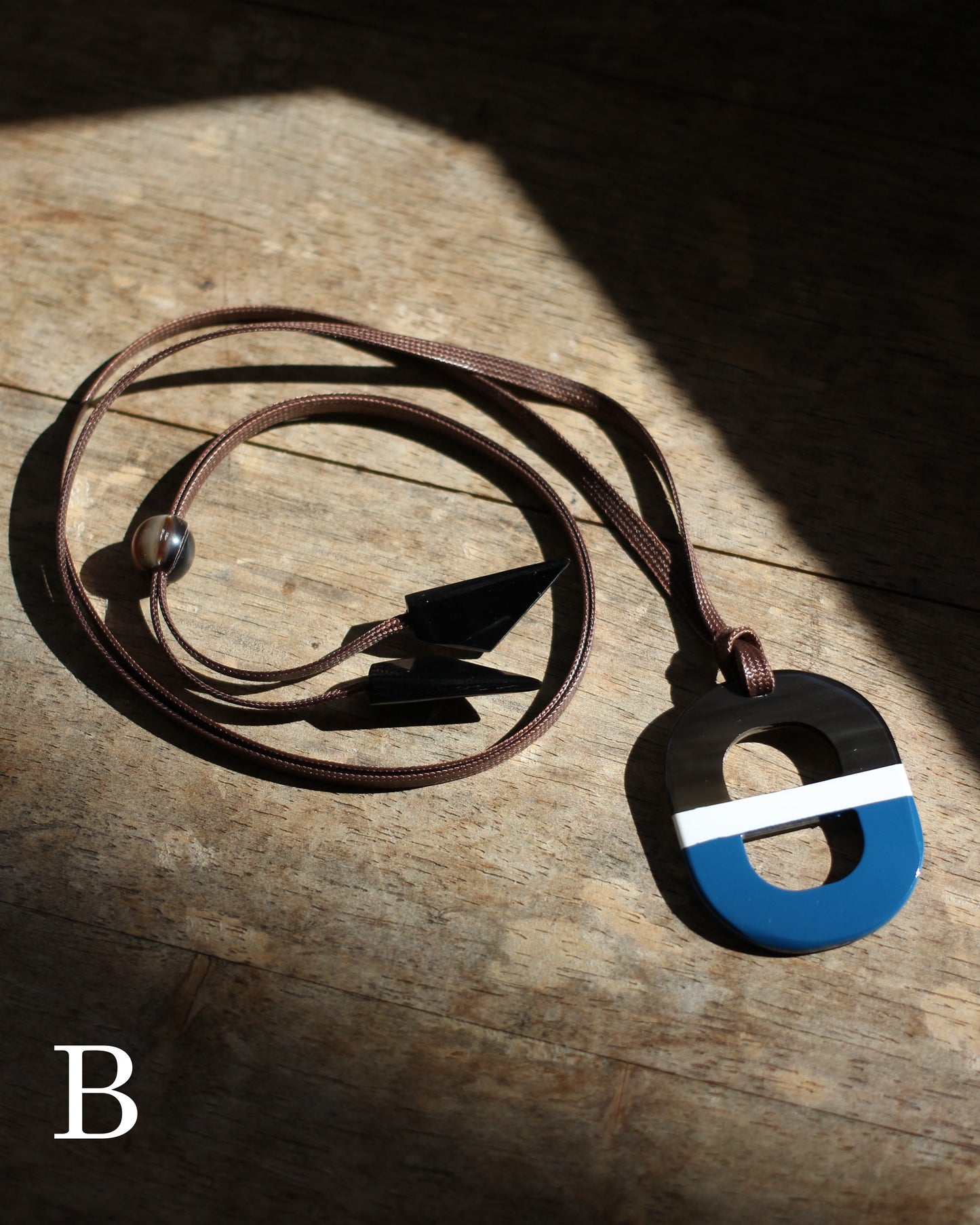 BYFK/Buffalo Horn Glasses Holder  "type 3"