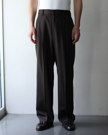 ssstein/TWO TUCK EASY TROUSERS "MILITARY KHAKI"