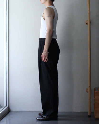 ssstein/TWO TUCK EASY TROUSERS "BLACK"