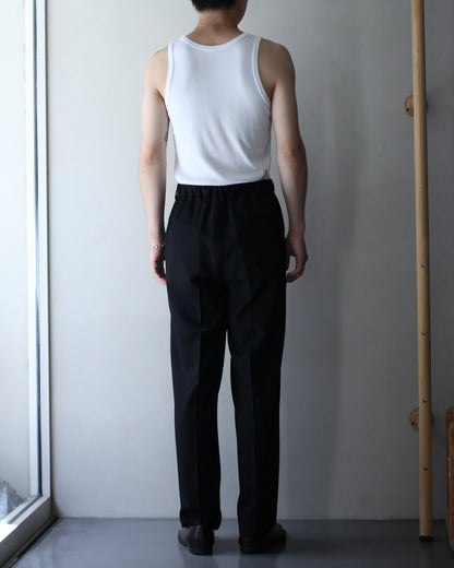 ssstein/TWO TUCK EASY TROUSERS "BLACK"