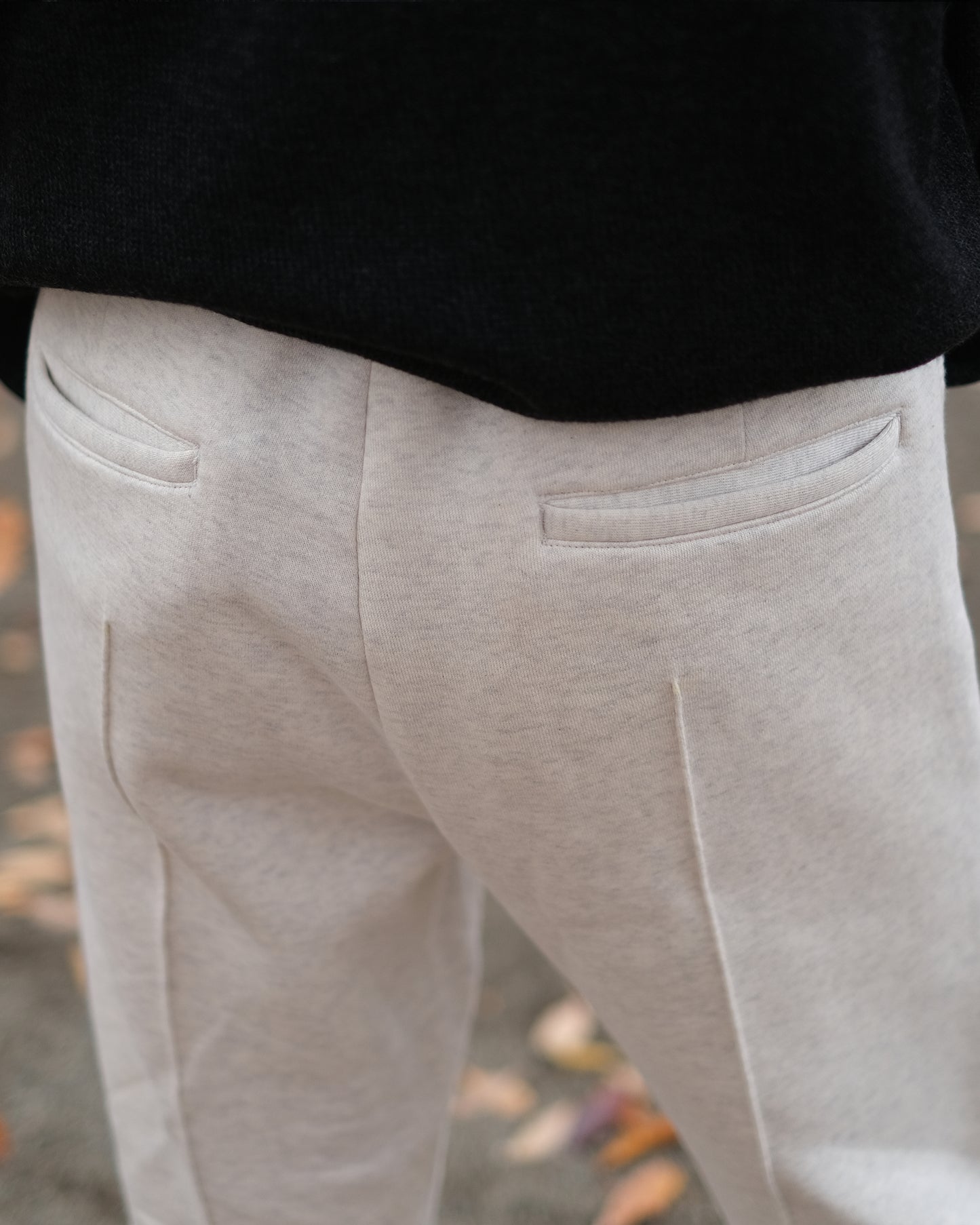 SAOR/Wide Semi-flare Sweat Trousers "White"
