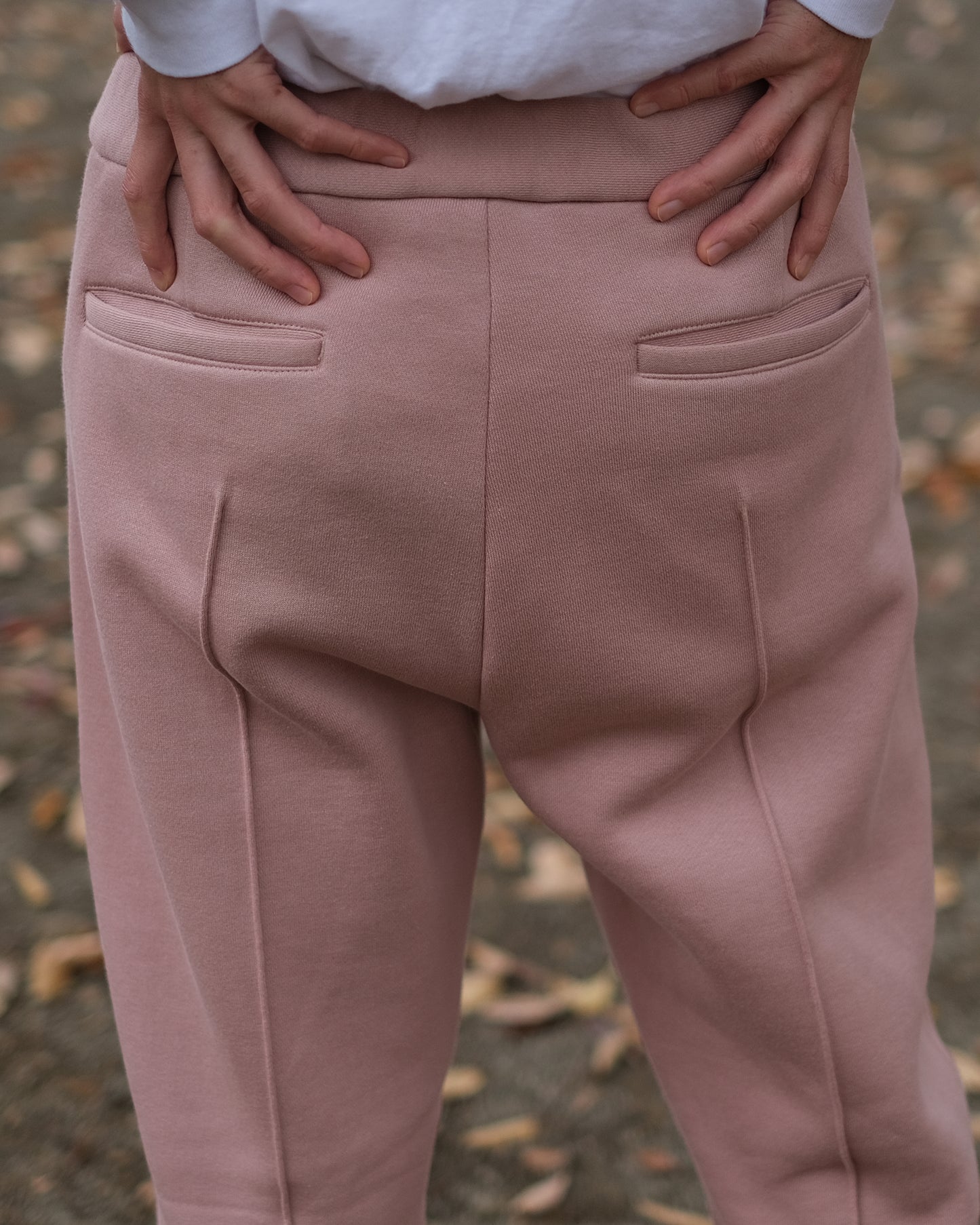 SAOR/Wide Semi-flare Sweat Trousers "Pink"