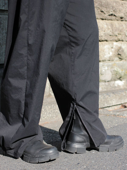 stein /  WIDNBREAKER EASY TROUSERS "BLACK"